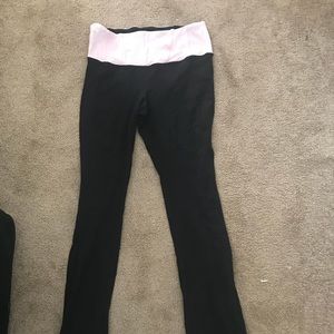 Lululemon pant size 8